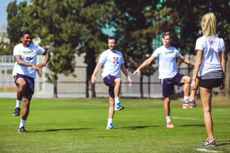 KRASOTICE I NOGOMETA&Scaron;I: Zvijezdama Dinama danas nije bilo dosadno, pogledajte kakve su im ljepotice stigle na trening