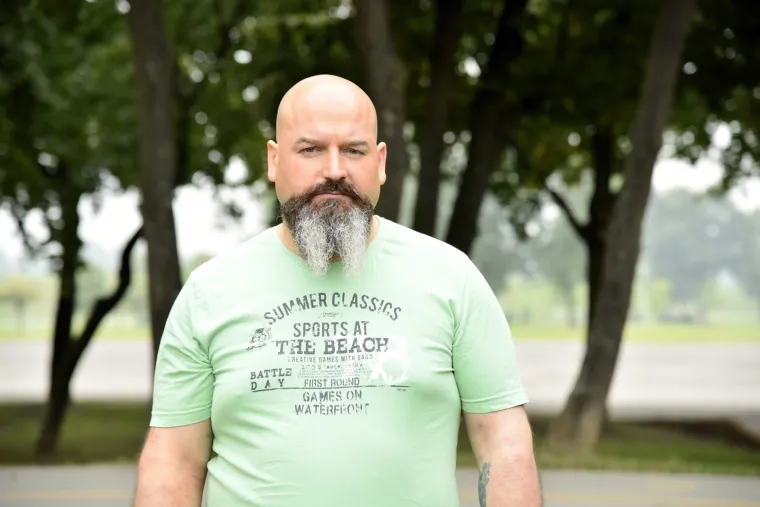 GORDAN GRABOVAC 44g., Sinj, vojni umirovljenik