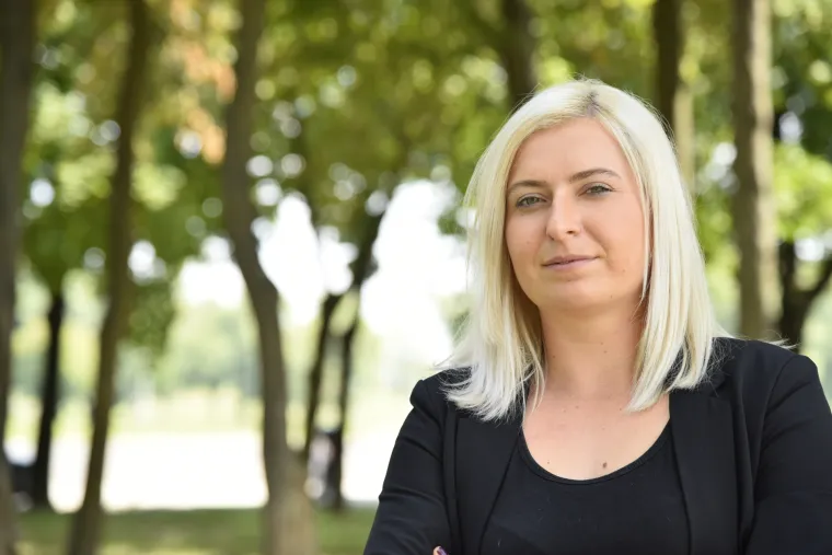 SARA ĐUNĐU&Scaron; 24g., Pu&scaron;čine, njegovateljica i trenerica pasa