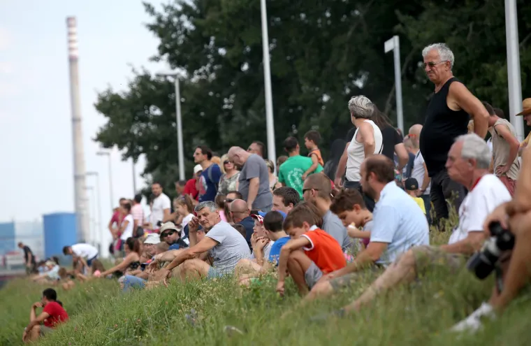 Na Bundeku održan aeromiting u sklopu Dana otvorenih vrata ZZS-a