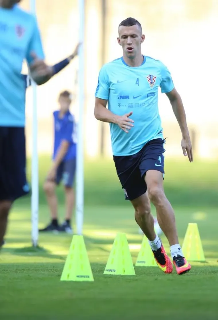 ČAČIĆ MOŽE ODAHNTI: Vatreni napokon odradili trening u punom sastavu