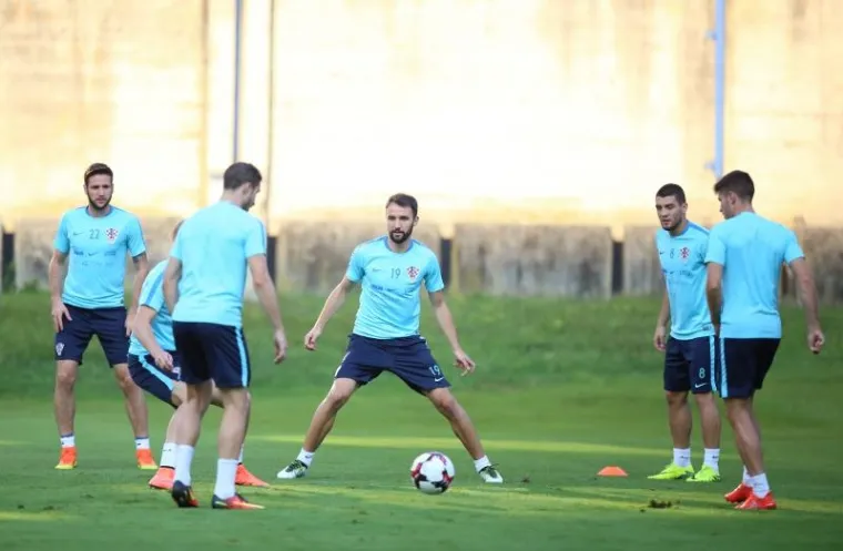 ČAČIĆ MOŽE ODAHNTI: Vatreni napokon odradili trening u punom sastavu