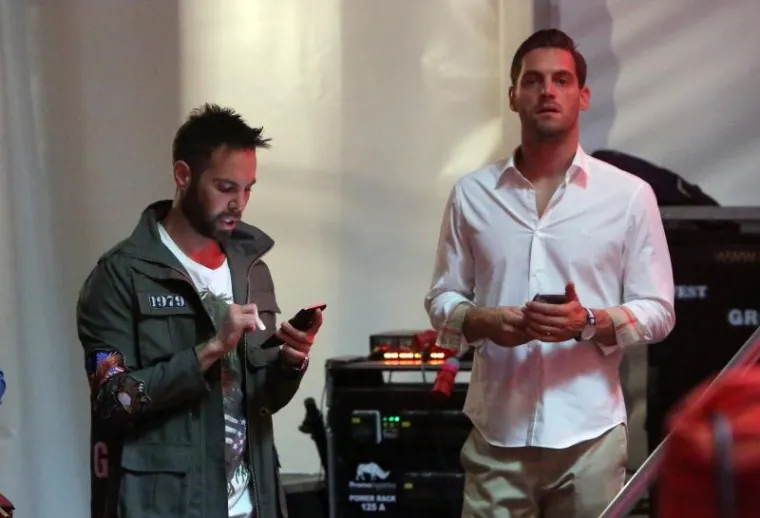 MAJO, DIJAMANTE! &Scaron;uputica zasjala u blje&scaron;tećoj haljinici, pogledajte &scaron;to je napravila jednom sretniku