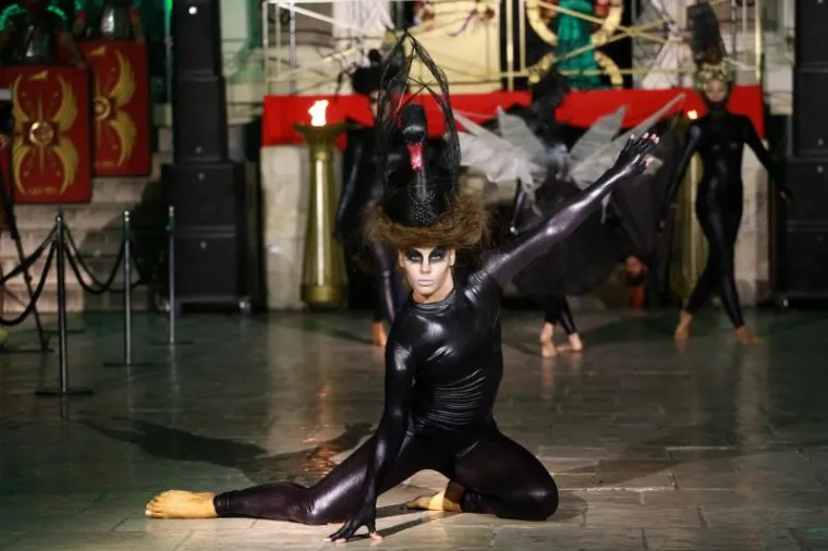 CARICA SEVERINA NIJE MOGLA VJEROVATI &Scaron;TO GLEDA: Modnom revijom zatvoreni Dani Dioklecijana