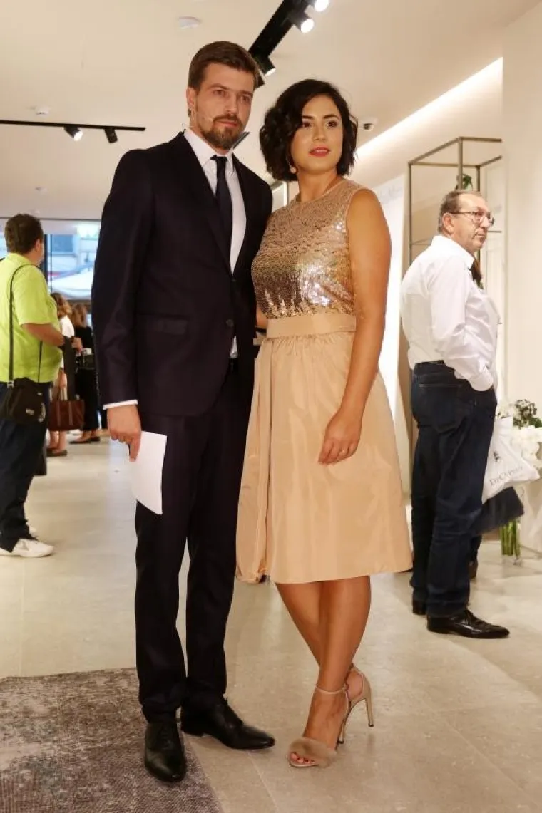 Glumac Amar Bukvić i Mirna Medaković