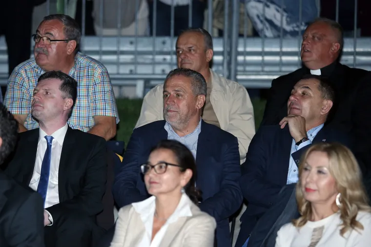 Bandić otvorio fontane u Zagrebu