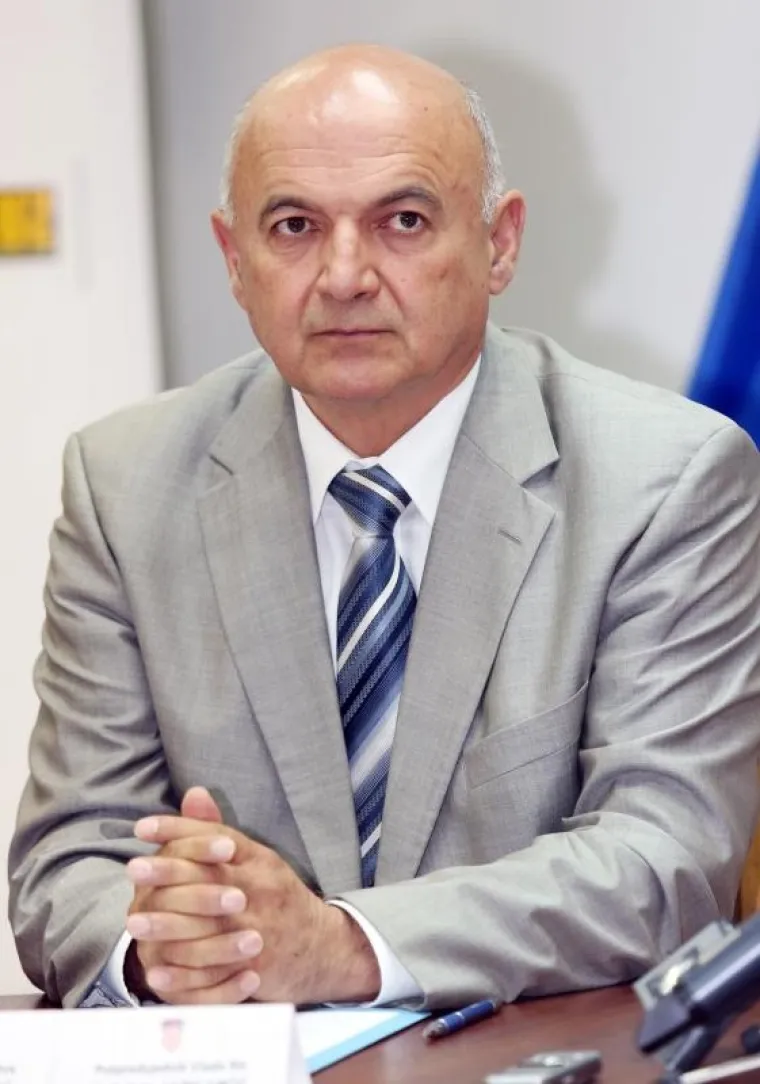 SASTANAK U KNINU: Bandić predstavio svoju novu vladu