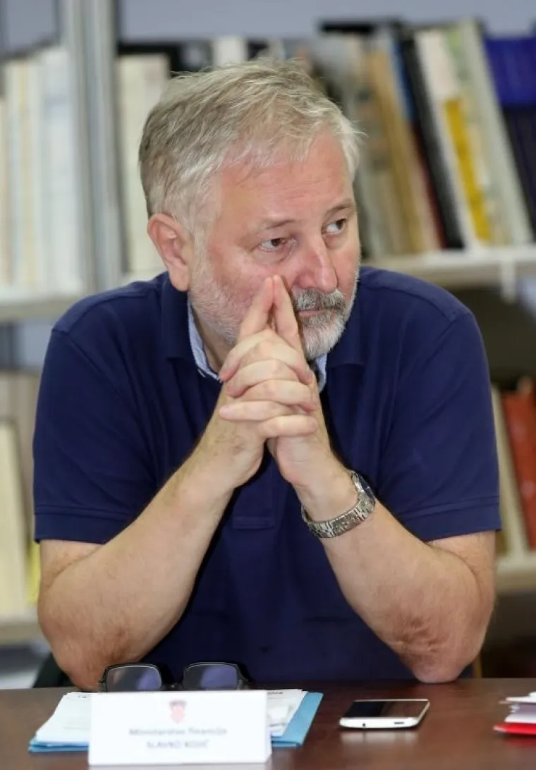 SASTANAK U KNINU: Bandić predstavio svoju novu vladu