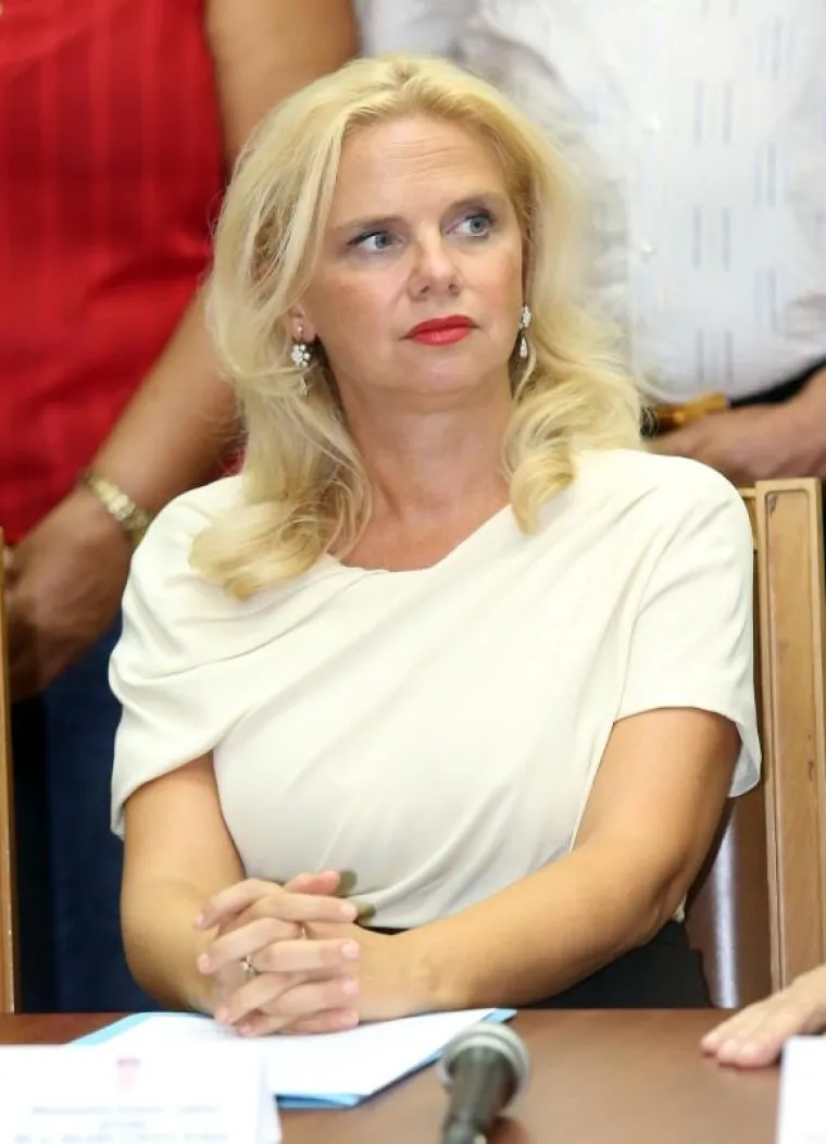 SASTANAK U KNINU: Bandić predstavio svoju novu vladu