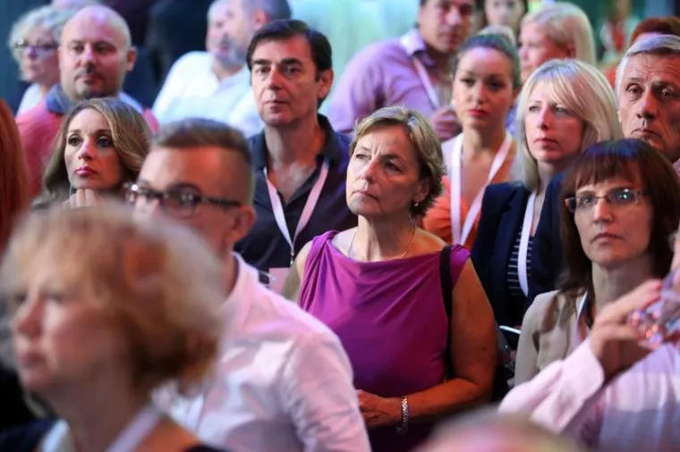 U izbornom stožeru Narodne koalicije komorna atmosfera