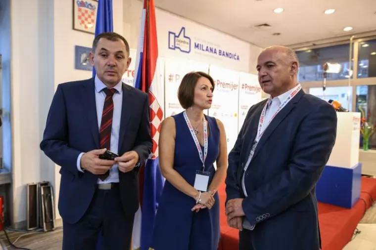 Ljubo Jurčić u izbornom stožeru stranke BM 365, 'premijera' još nema