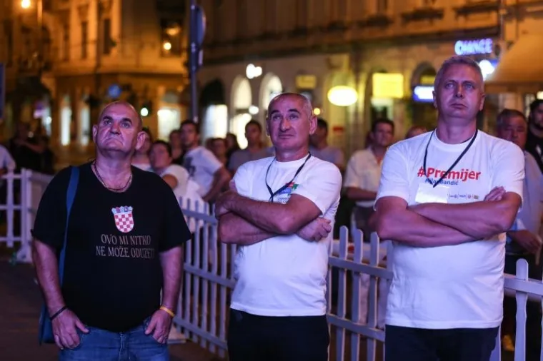 Ljubo Jurčić u izbornom stožeru stranke BM 365, 'premijera' još nema