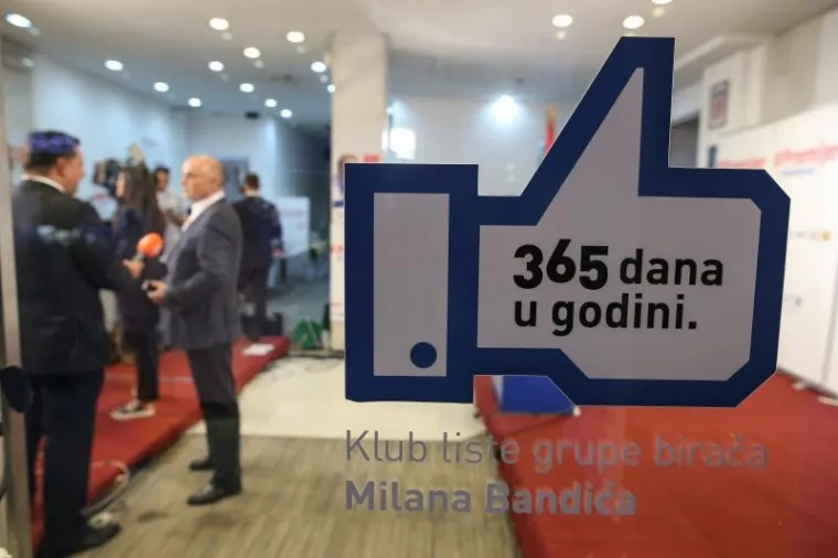 Doček rezultata izvanrednih parlamentarnih izbora u stožeru Bandić Milan 365 - Stranke rada i solidarnosti