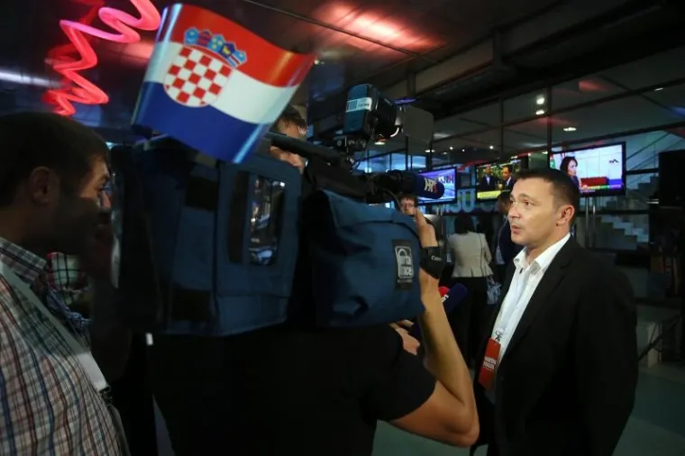 Atmosfera u izbornom stožeru Narodne koalicije