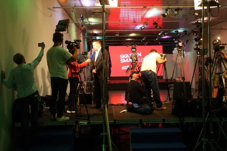 Atmosfera u izbornom stožeru Narodne koalicije