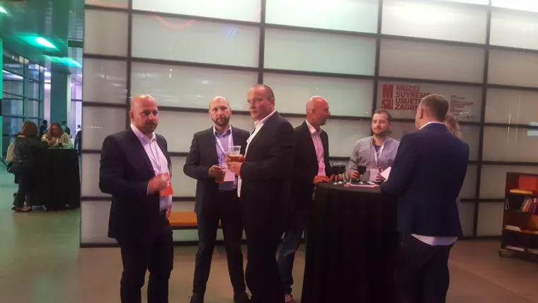 Maras, Zmajlović i Miljenić