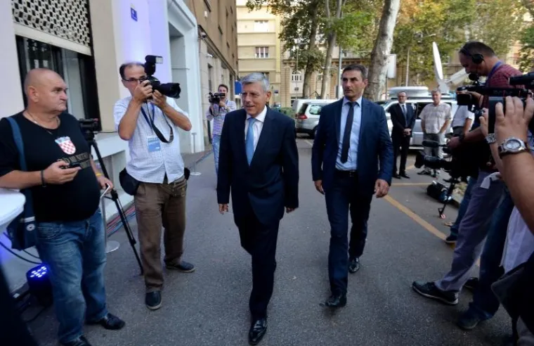 U središnjicu HDZ stigao je i bivši predsjednik Sabora Željko Reiner