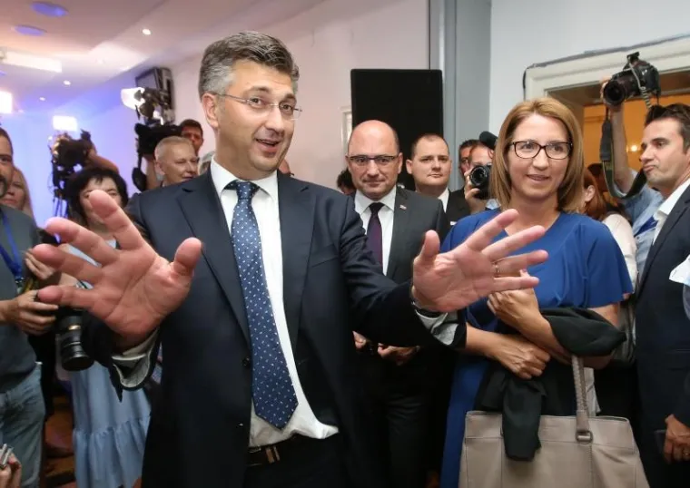 Andrej Plenković zadovoljan je rezultatom prvih izlaznih anketa