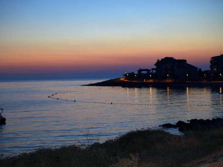 OPRO&Scaron;TAJ OD MORA: Povljana i Mandre na otoku Pagu