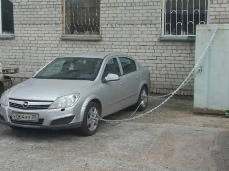 KOGA ONI POKU&Scaron;AVAJU IMPRESIONIRATI? Rusi su nepresu&scaron;an izvor ludosti, napijte se s njihovog izvora