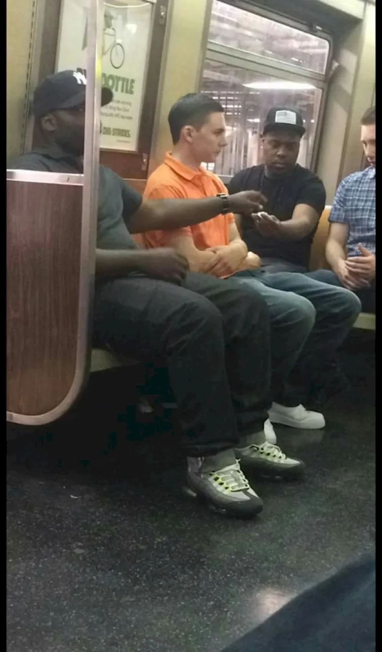 Totalno neupadljivo dilanje