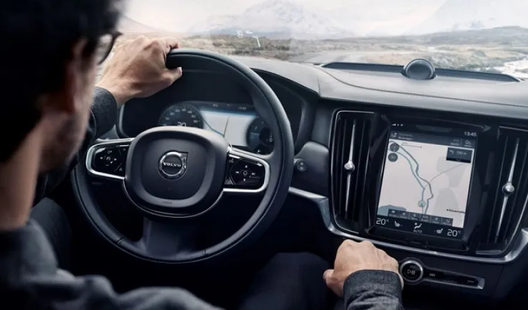 UPOZNAJTE GA: S dizajnom koji se ističe, V90 Cross Country donosi i luksuzan interijer