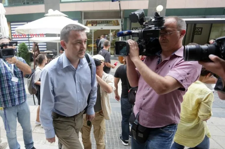 VAŽAN SASTANAK: Dolazak članova Predsjedni&scaron;tva SDP-a