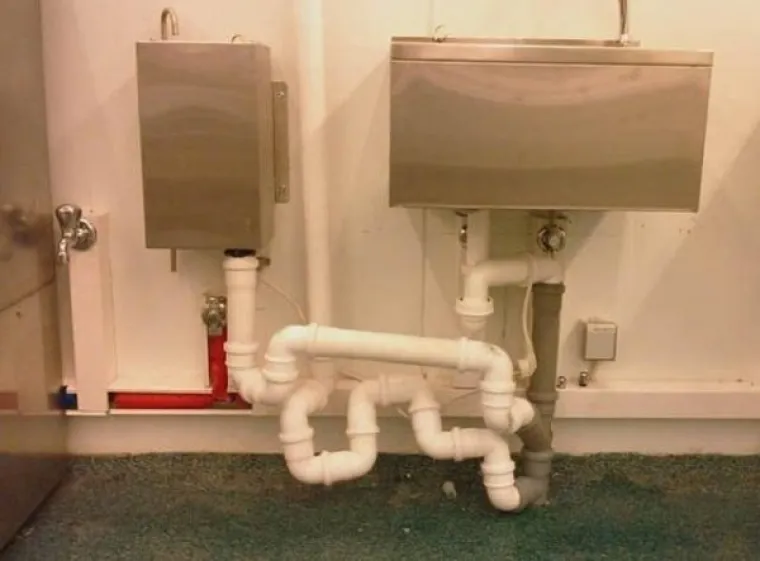 MAJSTOR KOJI NE PIJE NI NE RADI? Ne nasjedajte na taj trik, pogledajte &scaron;to se stvarno dogodi kad majstor pije