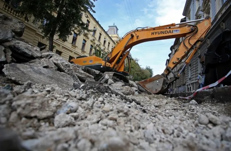 CENTAR ZAGREBA POSTAJE VELIKO GRADILI&Scaron;TE: Počeli radovi u Gajevoj