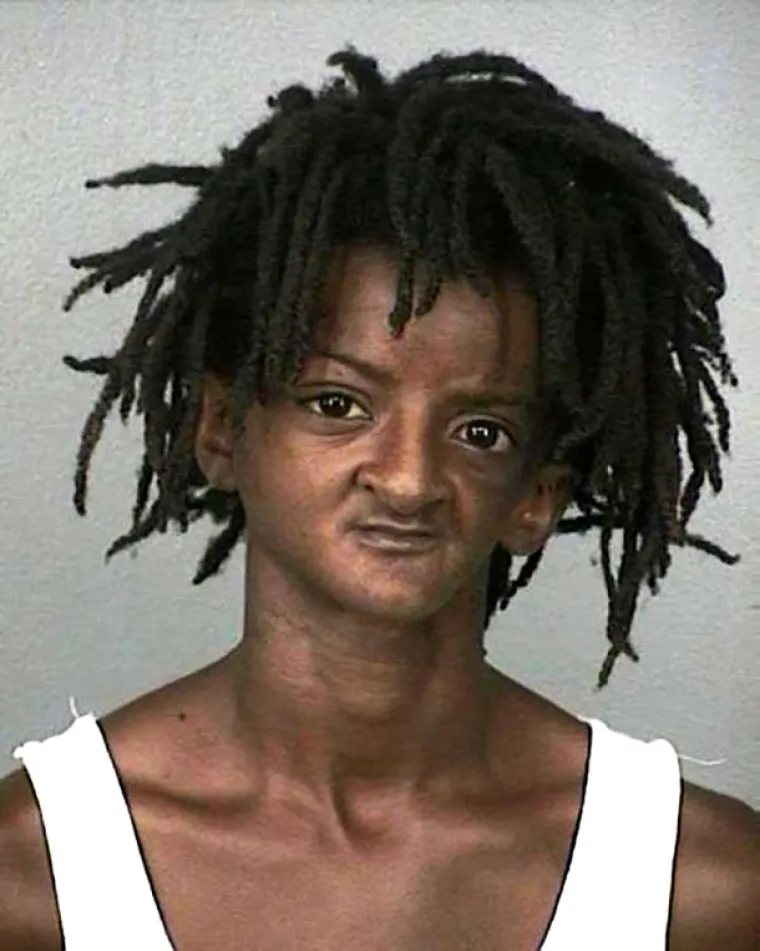 PAKAO SU DRUGI LJUDI: Njihova lica s tjeralica izgledaju kao da su ih opsjeli demoni