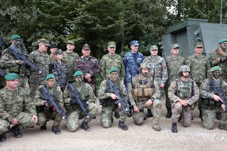 Vojna vježba Immediate response 16