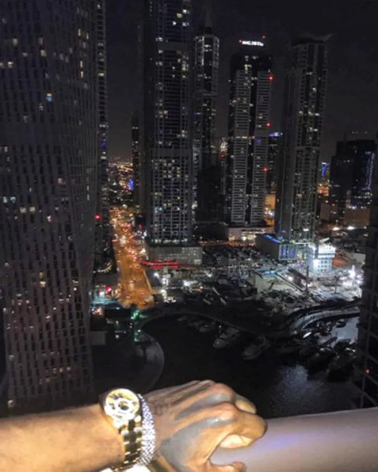 IMA PUNO U NOVČANIKU, ALI NE I U GLAVI: Uhitili maloumnog dilera koji se hvalio bogatstvom na Instagramu