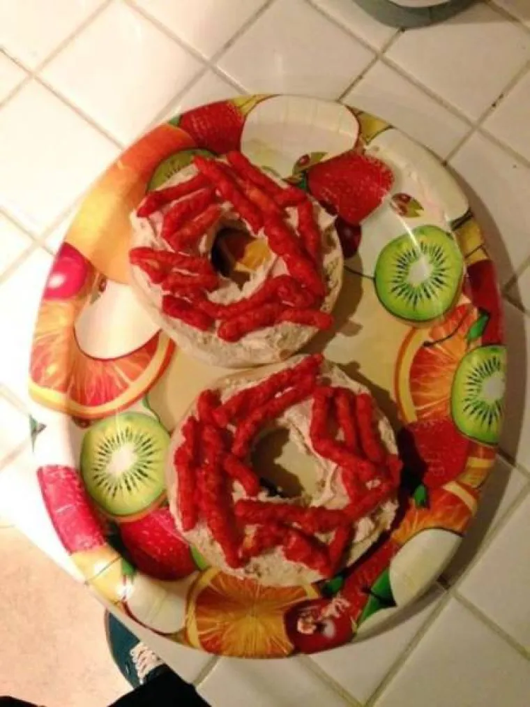 AKO SI PIJAN, NE KUHAJ: Naučili jako važnu lekciju o kuhanju u pijanom stanju