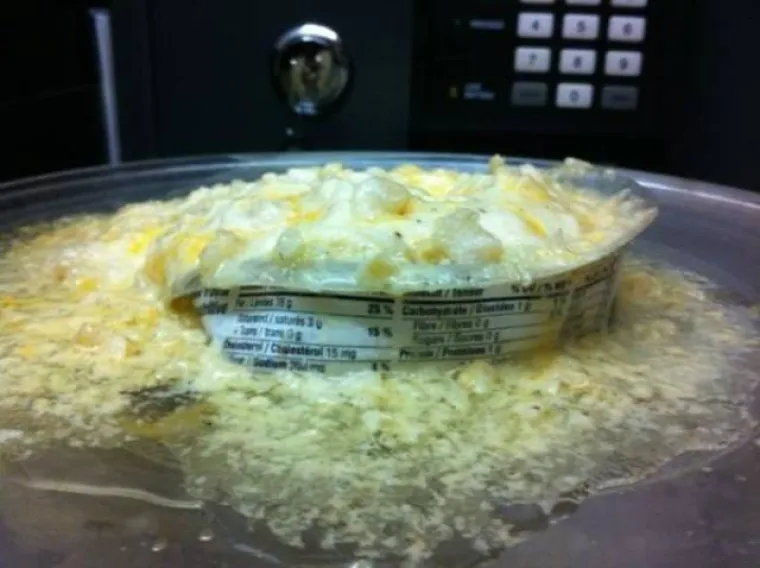 AKO SI PIJAN, NE KUHAJ: Naučili jako važnu lekciju o kuhanju u pijanom stanju