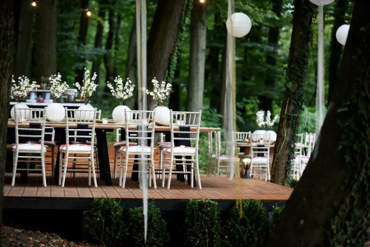 Evo kako izgleda Guessova kolekcija istočnjačkog duha u ekskluzivnom showroomu