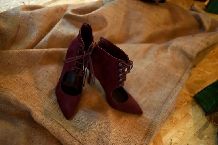 Evo kako izgleda Guessova kolekcija istočnjačkog duha u ekskluzivnom showroomu