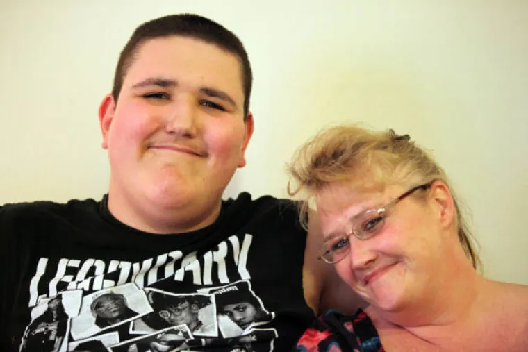 ON JE NAJVEĆI TINEJDŽER NA SVIJETU: Mora piti lijekove za smirenje jer u napadu bijesa razbije baš sve