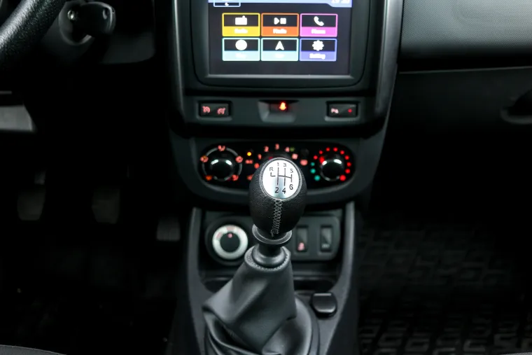 POUZDANA I JEFTINIJA OD KONKURENCIJE: Off-road vožnja u Daciji Duster URBAN Explorer je prava poslastica