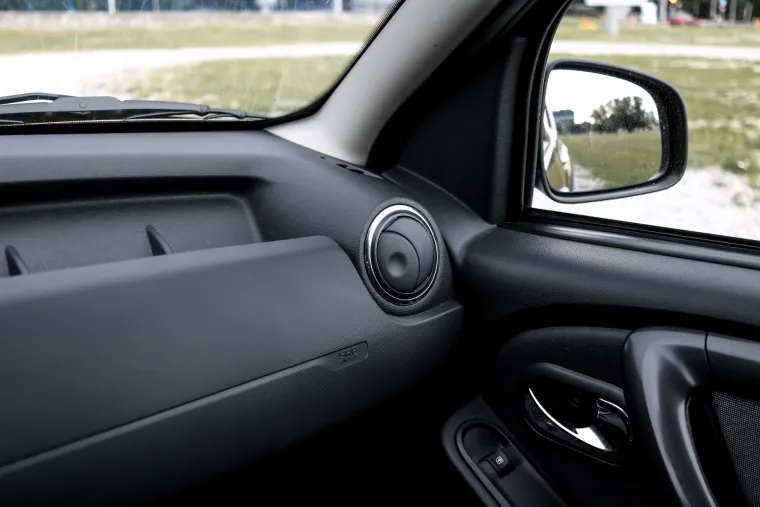 POUZDANA I JEFTINIJA OD KONKURENCIJE: Off-road vožnja u Daciji Duster URBAN Explorer je prava poslastica