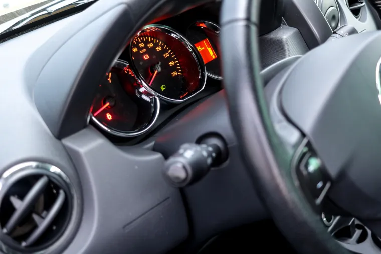 POUZDANA I JEFTINIJA OD KONKURENCIJE: Off-road vožnja u Daciji Duster URBAN Explorer je prava poslastica