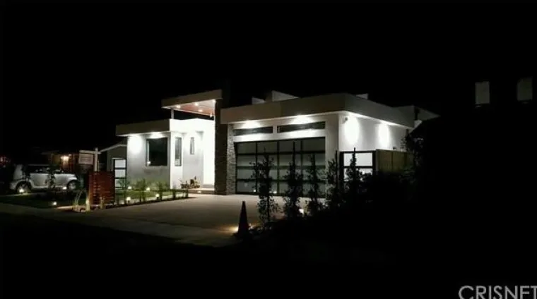 Zvijezda Moderne obitelji: Ima samo 18 godina, a pogledajte kakvu je kuću kupila za 1,5 milijuna dolara