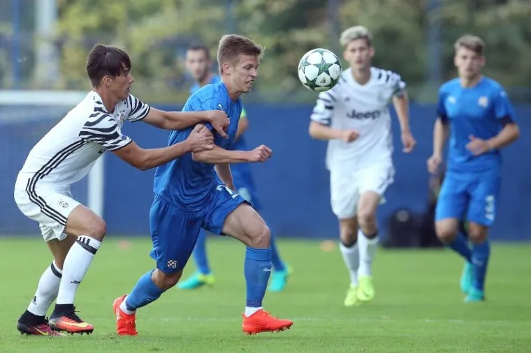 JUNIORSKA LIGA PRVAKA: Dinamo dočekao Juventus u Zagrebu