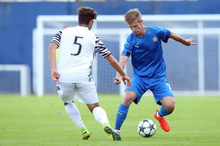 JUNIORSKA LIGA PRVAKA: Dinamo dočekao Juventus u Zagrebu