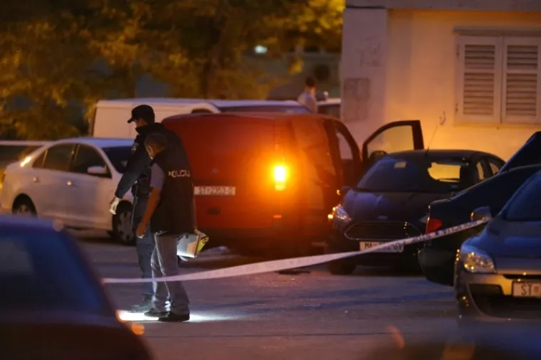 policija u kombi vozilu pronasla