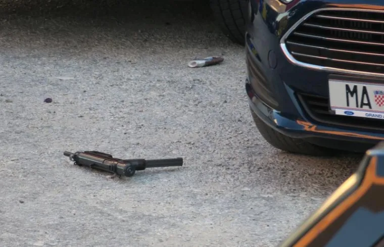 KRVAVA NOĆ U SPLITU:  Pronađena mrtva žena i ranjeni mu&scaron;karac