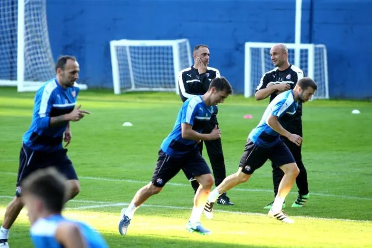 IVAJLO PETEV U AKCIJI: Prodrmao je svoje nove igrače, Hajduk je pred vratima