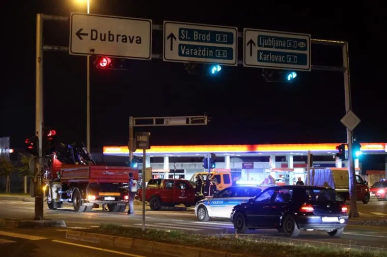 KRŠ I LOM U ZAGREBU: Sudarili se osobni automobil i vozilo vatrogasaca