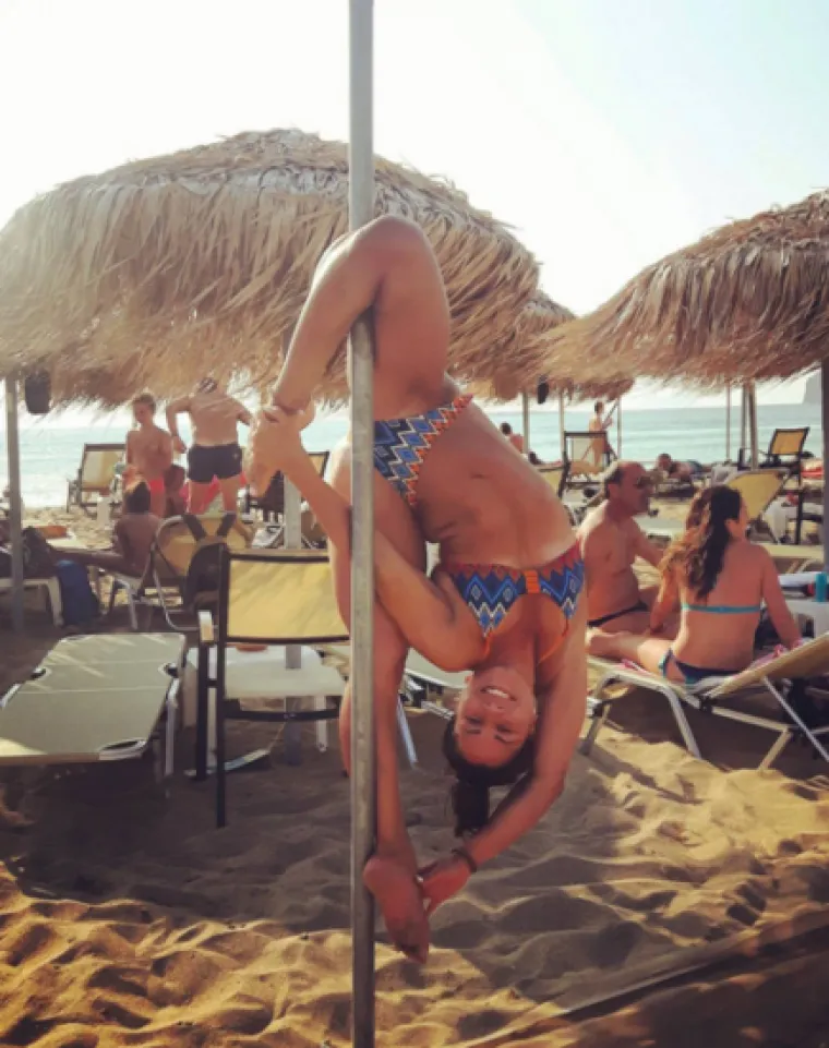 NISMO SIGURNI DA IM JE USPJELO... Ove cure se trude pokazati da je ples oko &scaron;ipke umjetnost i sport, a ne erotika