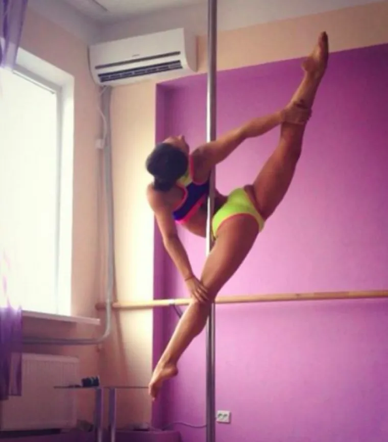 NISMO SIGURNI DA IM JE USPJELO... Ove cure se trude pokazati da je ples oko &scaron;ipke umjetnost i sport, a ne erotika