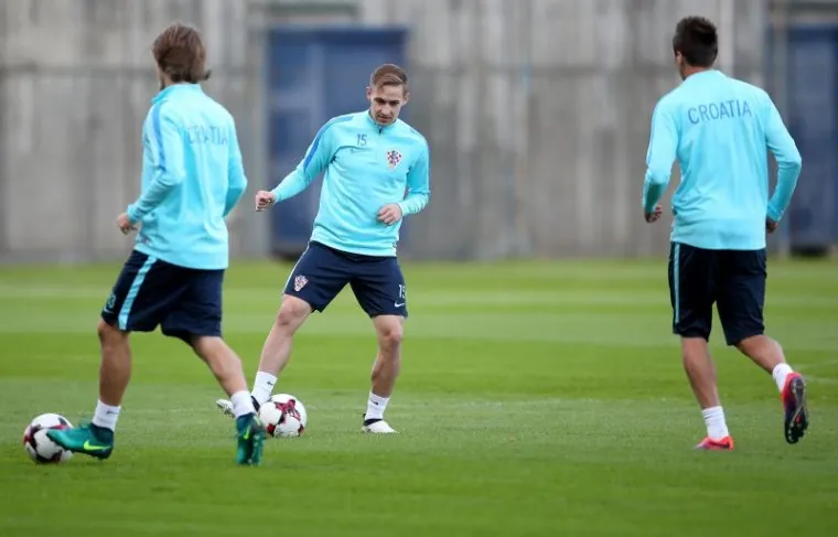 KRENULA AKCIJA KOSOVO I FINSKA: Vatreni ogradili prvi trening